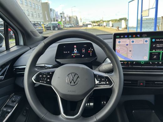 Volkswagen ID.4 Pro Business 77 kWh Black Edition | Nu in de showroom! | Voorstoelen verwarmd | Elektrische achte... ActivLease financial lease