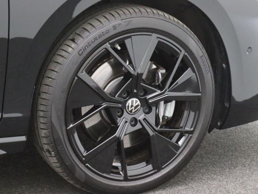 Volkswagen Passat Variant 1.5 eHybrid R-Line Business 272PK DSG matrix led, trekhaak, 360gr. camera, head-up, panor... ActivLease financial lease