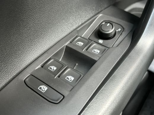 Volkswagen Polo Volkswagen 1.0 TSI Life | Airco (automatisch) | Apple Carplay/Android Auto|telefoonintegratie pre... ActivLease financial lease