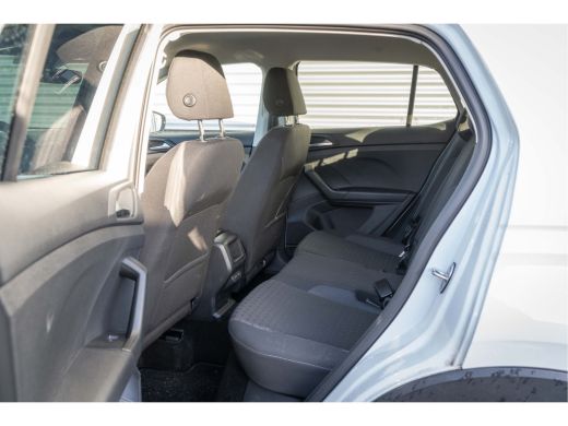 Volkswagen T-Cross Volkswagen 1.0 95pk TSI Life |Navigatie| Getint glas| Parkeersensoren v+a | ActivLease financial lease