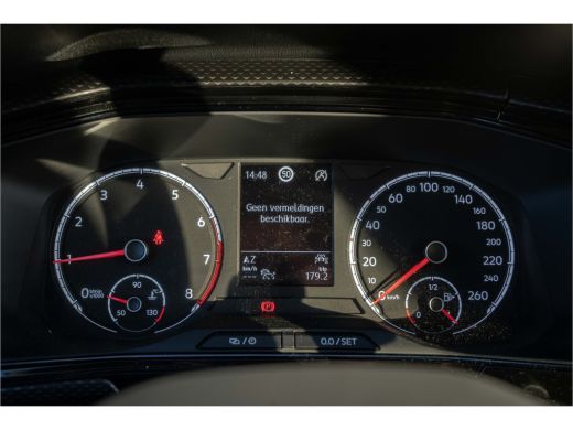 Volkswagen T-Cross Volkswagen 1.0 95pk TSI Life |Navigatie| Getint glas| Parkeersensoren v+a | ActivLease financial lease