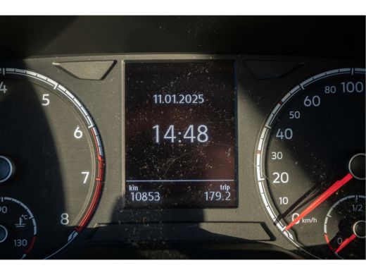 Volkswagen T-Cross Volkswagen 1.0 95pk TSI Life |Navigatie| Getint glas| Parkeersensoren v+a | ActivLease financial lease