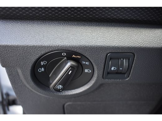 Volkswagen T-Cross 1.0 TSI 95PK Life | NAVI BY APP | PDC V+A | AIRCO | ELEKTR. PAKKET | 16 INCH ActivLease financial lease