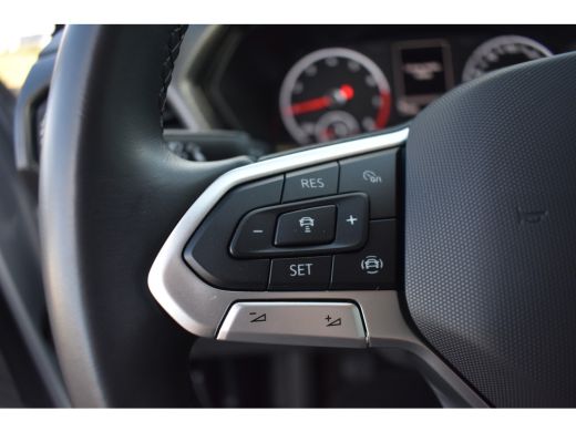 Volkswagen T-Cross 1.0 TSI 95PK Life | NAVI BY APP | PDC V+A | AIRCO | ELEKTR. PAKKET | 16 INCH ActivLease financial lease