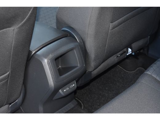 Volkswagen T-Cross 1.0 TSI 95PK Life | NAVI BY APP | PDC V+A | AIRCO | ELEKTR. PAKKET | 16 INCH ActivLease financial lease