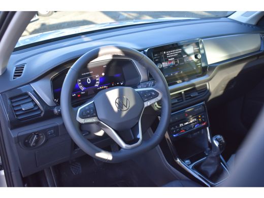 Volkswagen T-Cross Volkswagen Life Edition | 'App-Connect' draadloze smartphone integratie | Achterlichten LED | Afs... ActivLease financial lease