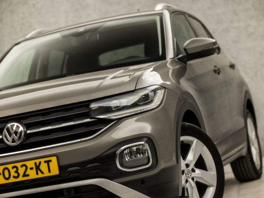 Volkswagen T-Cross 1.0 TSI Sport R Automaat (VIRTUAL COCKPIT, APPLE CARPLAY, GROOT NAVI, CLIMATE, LED KOPLAMPEN, SPO... ActivLease financial lease