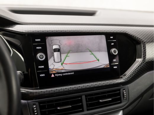 Volkswagen T-Cross 1.0 TSI Sport R Automaat (VIRTUAL COCKPIT, APPLE CARPLAY, GROOT NAVI, CLIMATE, LED KOPLAMPEN, SPO... ActivLease financial lease