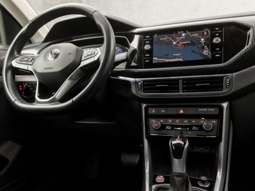 Volkswagen T-Cross 1.0 TSI Sport R Automaat (VIRTUAL COCKPIT, APPLE CARPLAY, GROOT NAVI, CLIMATE, LED KOPLAMPEN, SPO... ActivLease financial lease