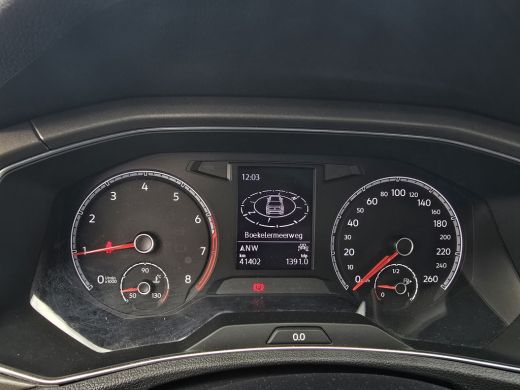 Volkswagen T-Roc 1.0 TSI 111pk Style | Airco | Adaptieve cruise control | Apple Carplay/Andropid Auto | DAB-radio ... ActivLease financial lease