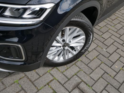 Volkswagen T-Roc 1.0 TSI Life Carplay | ACC | Parkeersensoren | 110pk ActivLease financial lease