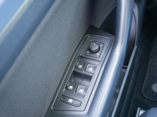 Volkswagen T-Roc 1.0 TSI Life 110PK | Carplay | pdc| Acc | ActivLease financial lease
