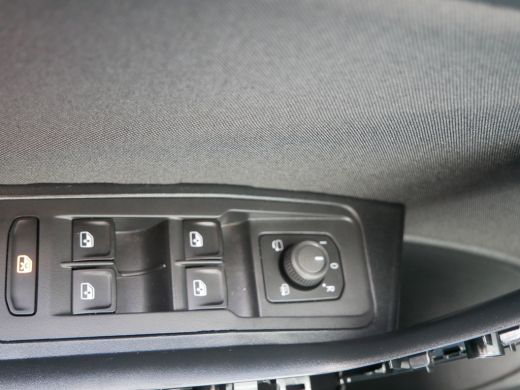 Volkswagen T-Roc 1.5 TSI Life ActivLease financial lease