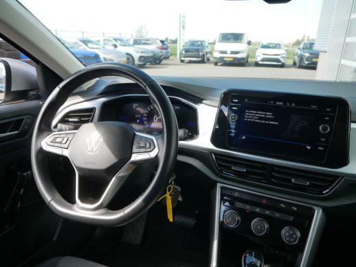 Volkswagen T-Roc 1.5 TSI Life ActivLease financial lease