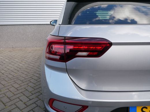 Volkswagen T-Roc 1.5 TSI Life ActivLease financial lease