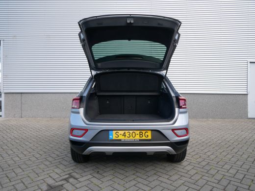 Volkswagen T-Roc 1.5 TSI Life ActivLease financial lease