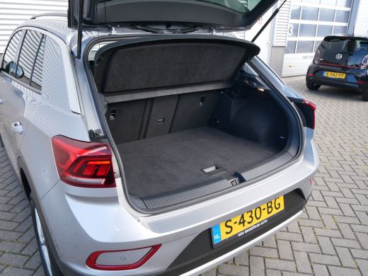 Volkswagen T-Roc 1.5 TSI Life ActivLease financial lease