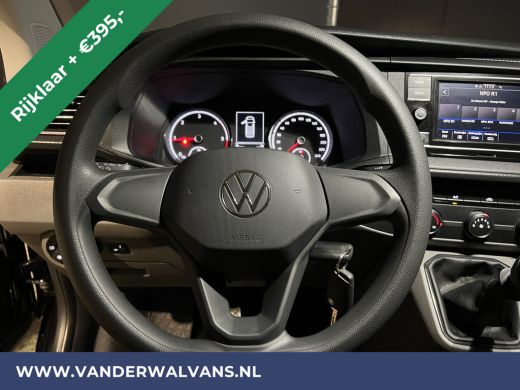 Volkswagen Transporter 2.0 TDI L2H1 Euro6 RIJKLAAR Airco | Imperiaal | Apple Carplay | Android Auto Cruisecontrol, Parke... ActivLease financial lease