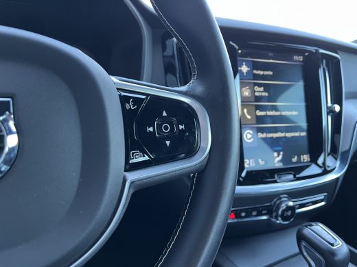 Volvo  S60 2.0 T4 R-Design | Apple Carplay/Android Auto|telefoonintegratie premium | Contourstoelen | Elektr... ActivLease financial lease
