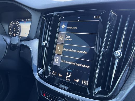 Volvo  S60 2.0 T4 R-Design | Apple Carplay/Android Auto|telefoonintegratie premium | Contourstoelen | Elektr... ActivLease financial lease