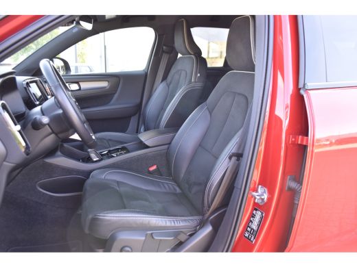 Volvo  XC40 Volvo T4 R-design | 360 CAM | Trekhaak | ActivLease financial lease
