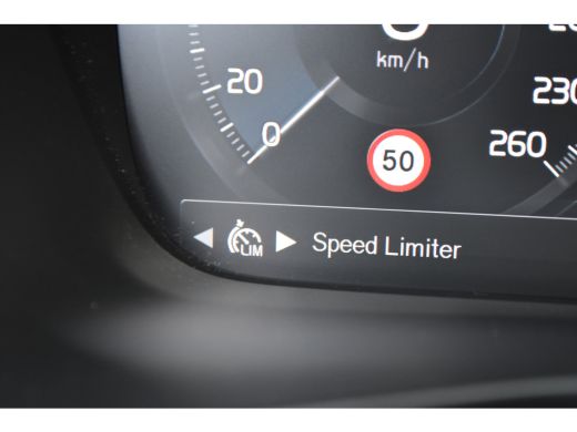 Volvo  XC40 Volvo T4 R-design | 360 CAM | Trekhaak | ActivLease financial lease