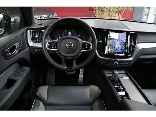 Volvo  XC60 Volvo 2.0 T6 Plug-in hybrid AWD R-Design | Trekhaak | Camera | Adaptive Cruise | Schuifdak | Harm... ActivLease financial lease