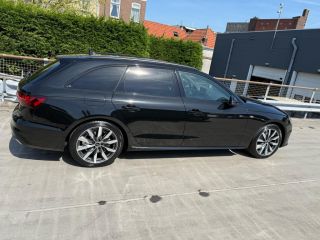 Audi A4 Avant 35 TFSI S edition Competition | Navigatie | Apple Carplay | ACC | Camera achter |