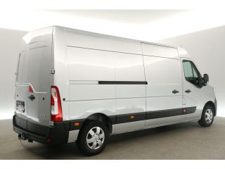 Renault Master T35 2.3 dCi 135 L3H2 NIEUW | BPM VRIJ | Airco Cruise Camera Navigatie PDC 3 Persoons LED Trekhaak