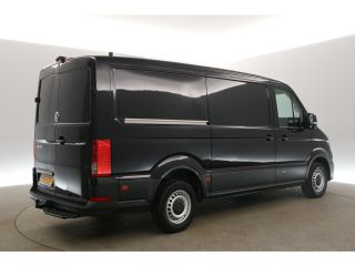Volkswagen Crafter 2.0 TDI L3H2 140PK 3000KG Trekgew. Airco Camera Cruise Carplay 3 Persoons Elektrpakket Trekhaak