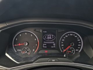 Volkswagen T-Roc 1.0 TSI 111pk Style | Airco | Adaptieve cruise control | Apple Carplay/Andropid Auto | DAB-radio ...