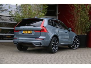 Volvo  XC60 Volvo 2.0 T6 Plug-in hybrid AWD R-Design | Trekhaak | Camera | Adaptive Cruise | Schuifdak | Harm...