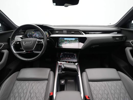 Audi e-tron S quattro 504pk 95 kWh Panorama Navigatie Luchtvering Trekhaak Camera ActivLease financial lease