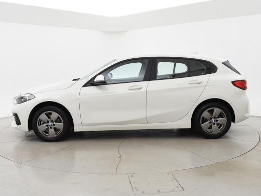 BMW 1-serie 118i AUT. EXECUTIVE EDITION + SPORTSTOELEN | STOELVERWARMING | APPLE CARPLAY ActivLease financial lease