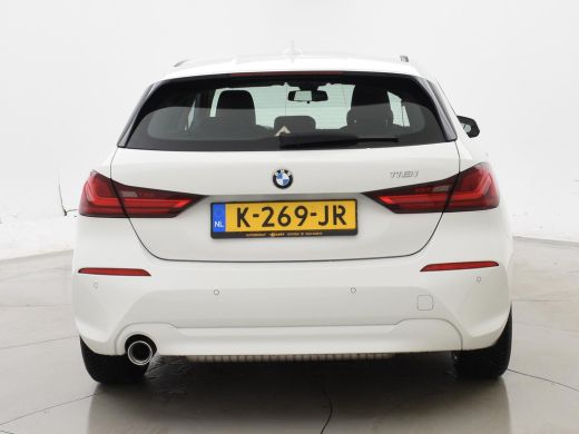 BMW 1-serie 118i AUT. EXECUTIVE EDITION + SPORTSTOELEN | STOELVERWARMING | APPLE CARPLAY ActivLease financial lease