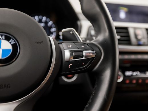 BMW 3 Serie Touring 320i M Sport Line Shadow 184Pk Automaat (GROOT NAVI, M PAKKET, CAMERA, STOELVERWARMING, L... ActivLease financial lease