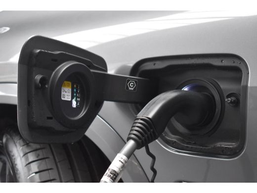 BMW X5 xDrive50e M Sportpakket Pro / OP VOORRAAD! / SUPERCOMPLEET / PANORAMADAK / MASSAGESTOELEN / TREKHAAK ActivLease financial lease