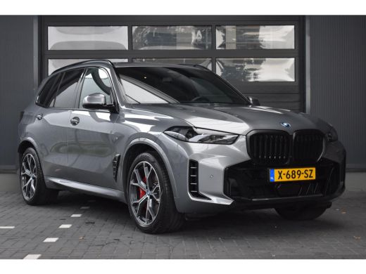 BMW X5 xDrive50e M Sportpakket Pro / OP VOORRAAD! / SUPERCOMPLEET / PANORAMADAK / MASSAGESTOELEN / TREKHAAK ActivLease financial lease