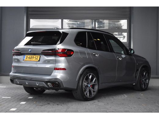 BMW X5 xDrive50e M Sportpakket Pro / OP VOORRAAD! / SUPERCOMPLEET / PANORAMADAK / MASSAGESTOELEN / TREKHAAK ActivLease financial lease