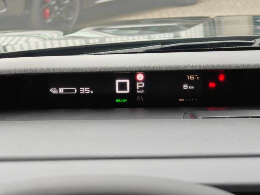 Citroën Ë-C3 Aircross Citroen Max | Achteruitrijcamera | Boordlader 11kW - 3 fasen | Dagrijverlichting ActivLease financial lease