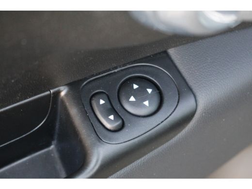 Fiat 500 Fiat 1.0 Hybrid Rockstar | Pano | Climate | LMV | Navi | Carplay | ActivLease financial lease