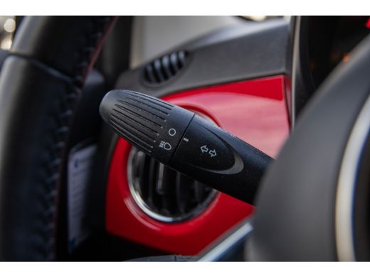 Fiat 500 Fiat 1.2 Young | Airco | Cruise control | Airco | Cruise control ActivLease financial lease