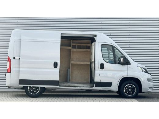 Fiat Ducato 30 2.3 MultiJet L2H2 Trekhaak Nardo Grey ActivLease financial lease