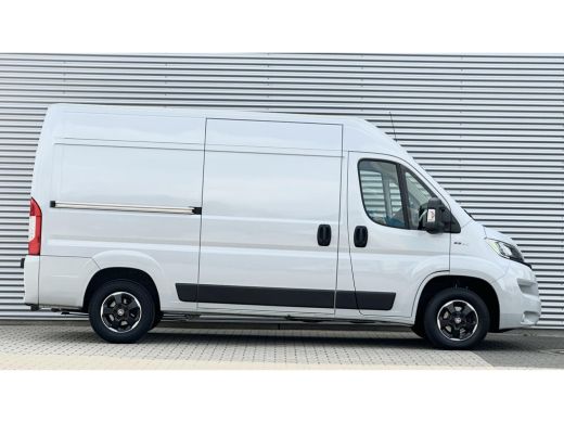 Fiat Ducato 30 2.3 MultiJet L2H2 Trekhaak Nardo Grey ActivLease financial lease