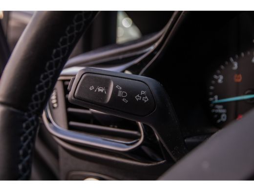 Ford Fiesta 1.0 EcoBoost Titanium | Stuurwiel verwarmd | Verwarmde voorruit | Voorstoelen verwarmd ActivLease financial lease