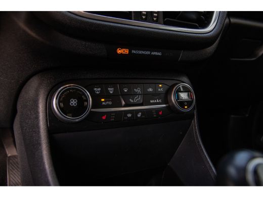 Ford Fiesta 1.0 EcoBoost Titanium | Stuurwiel verwarmd | Verwarmde voorruit | Voorstoelen verwarmd ActivLease financial lease