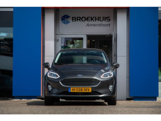 Ford Fiesta 1.0 EcoBoost Titanium | Stuurwiel verwarmd | Verwarmde voorruit | Voorstoelen verwarmd ActivLease financial lease