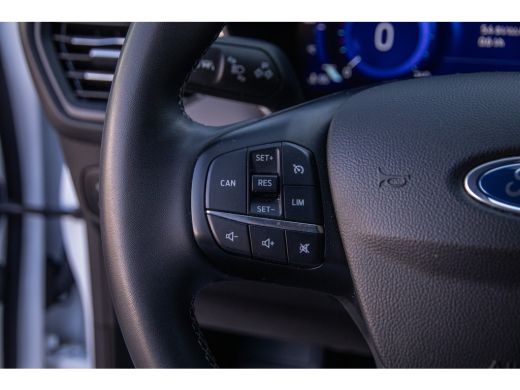 Ford Focus 1.0 EcoBoost Titanium X Business ActivLease financial lease