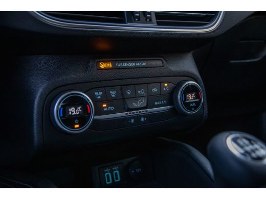 Ford Focus 1.0 EcoBoost Titanium X Business ActivLease financial lease