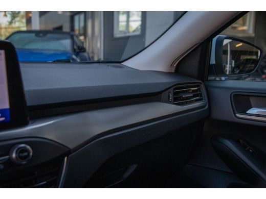 Ford Focus 1.0 EcoBoost Titanium X Business ActivLease financial lease